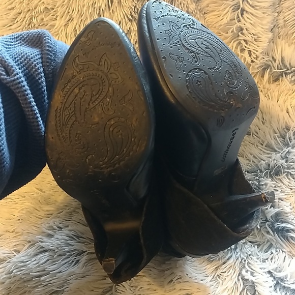 Black suede and leather boots - Picture 4 of 7